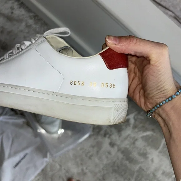 Common Projects Women’s Sneaker - Picture 6 of 6